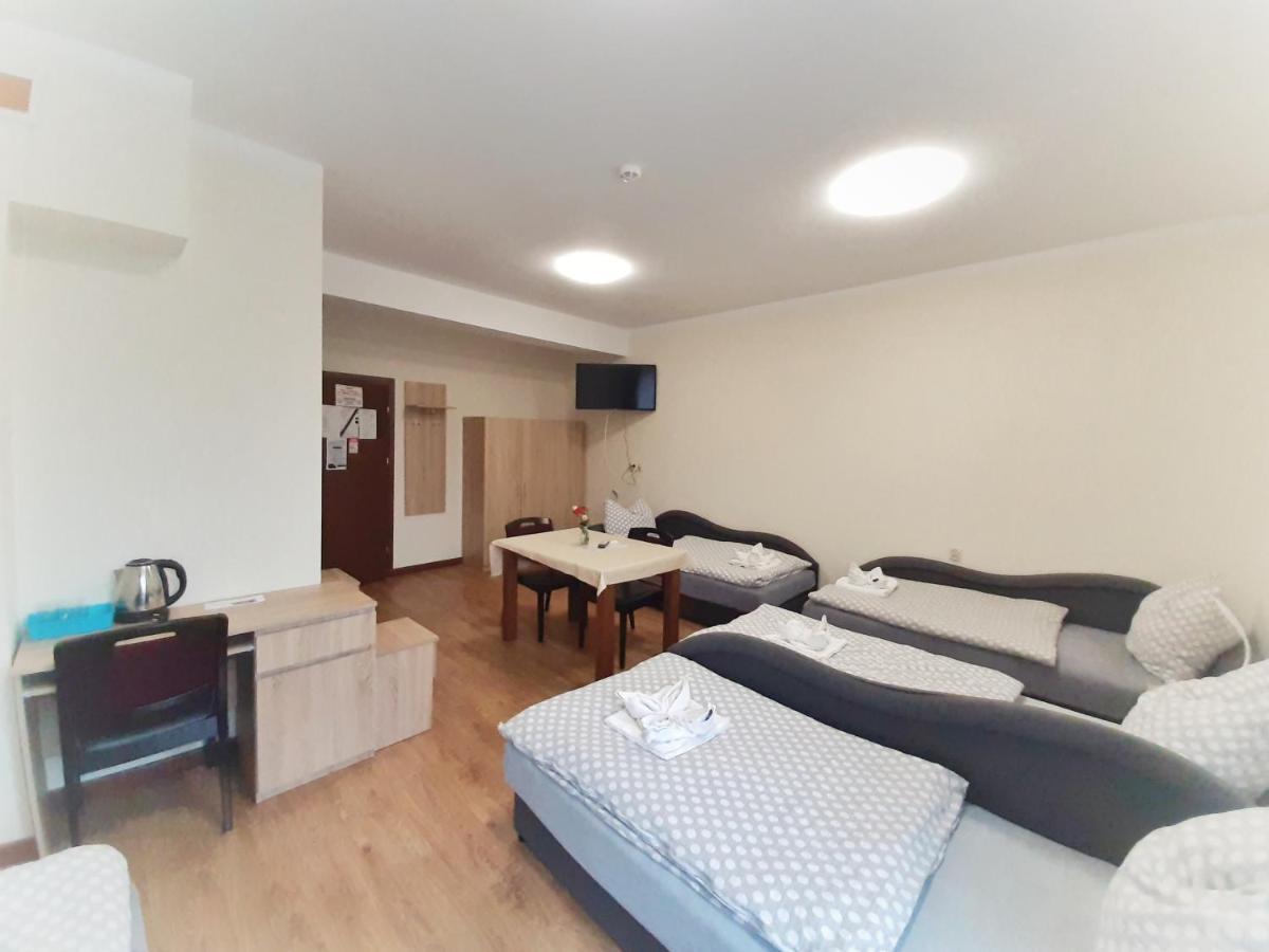 Hotel Radomsko Extérieur photo