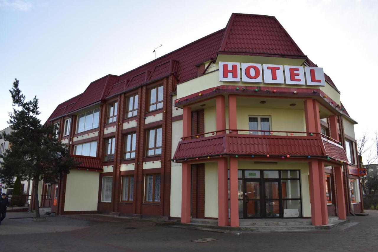 Hotel Radomsko Extérieur photo